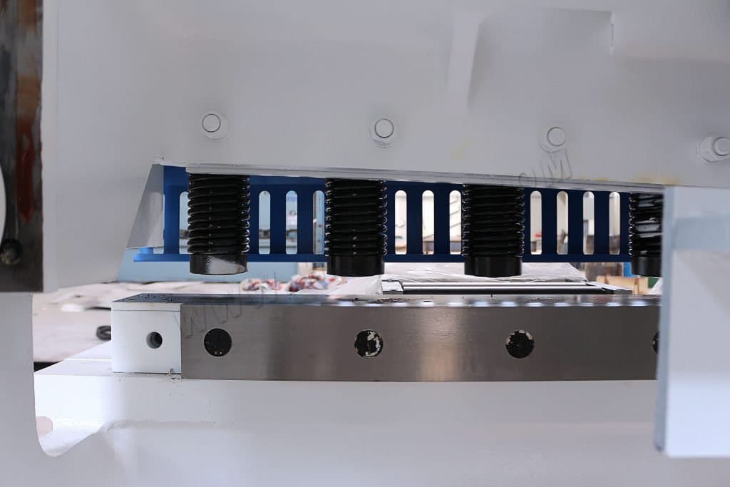 How to Choose The Right Shear Blade 10 lame de cisaille