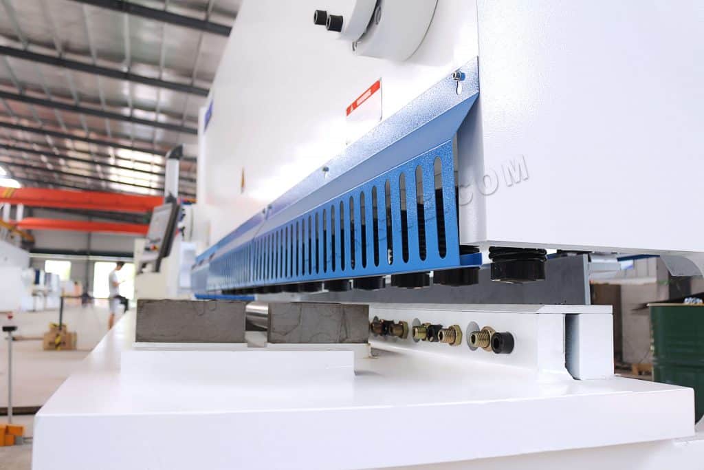 6 Tips Shearing Machine Operator Needs to Know 6 Shearing machine