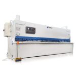 GUILLOTINE SHEARING MACHINE